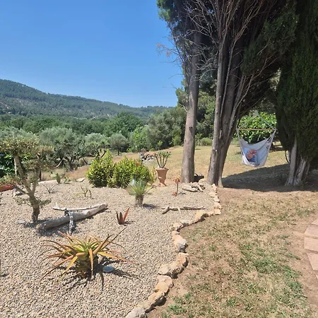 Colline De Sollies Ferienhaus *