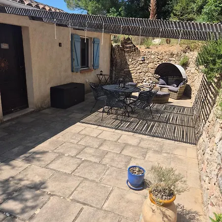 Colline De Sollies Ferienhaus